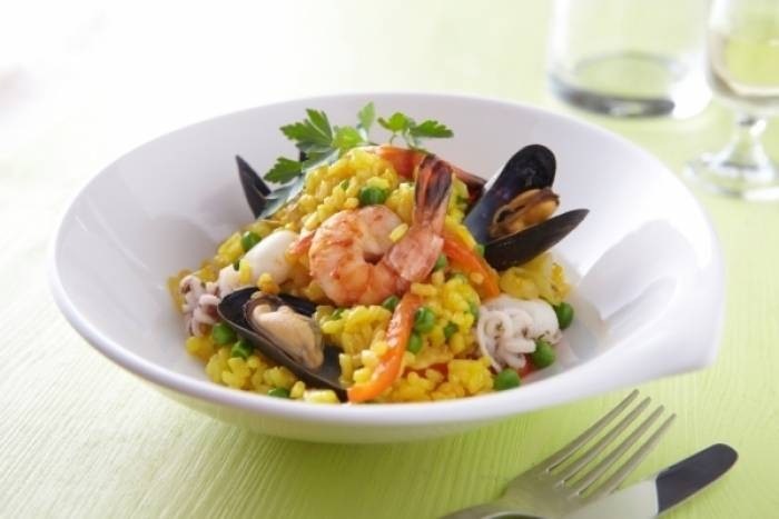 Assiette paella aux fruits de mer